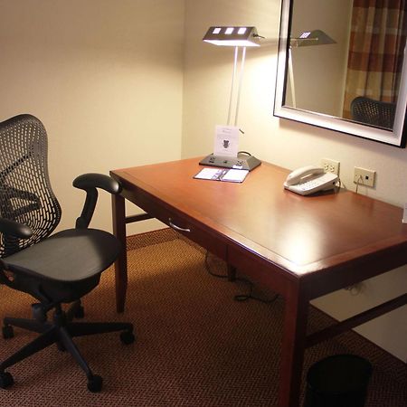 Hilton Garden Inn Starkville Esterno foto