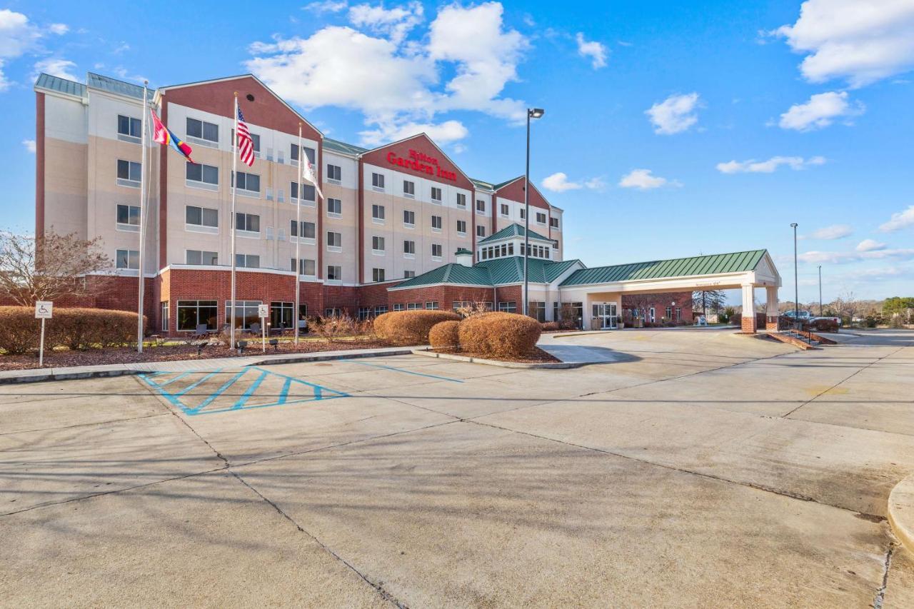 Hilton Garden Inn Starkville Esterno foto
