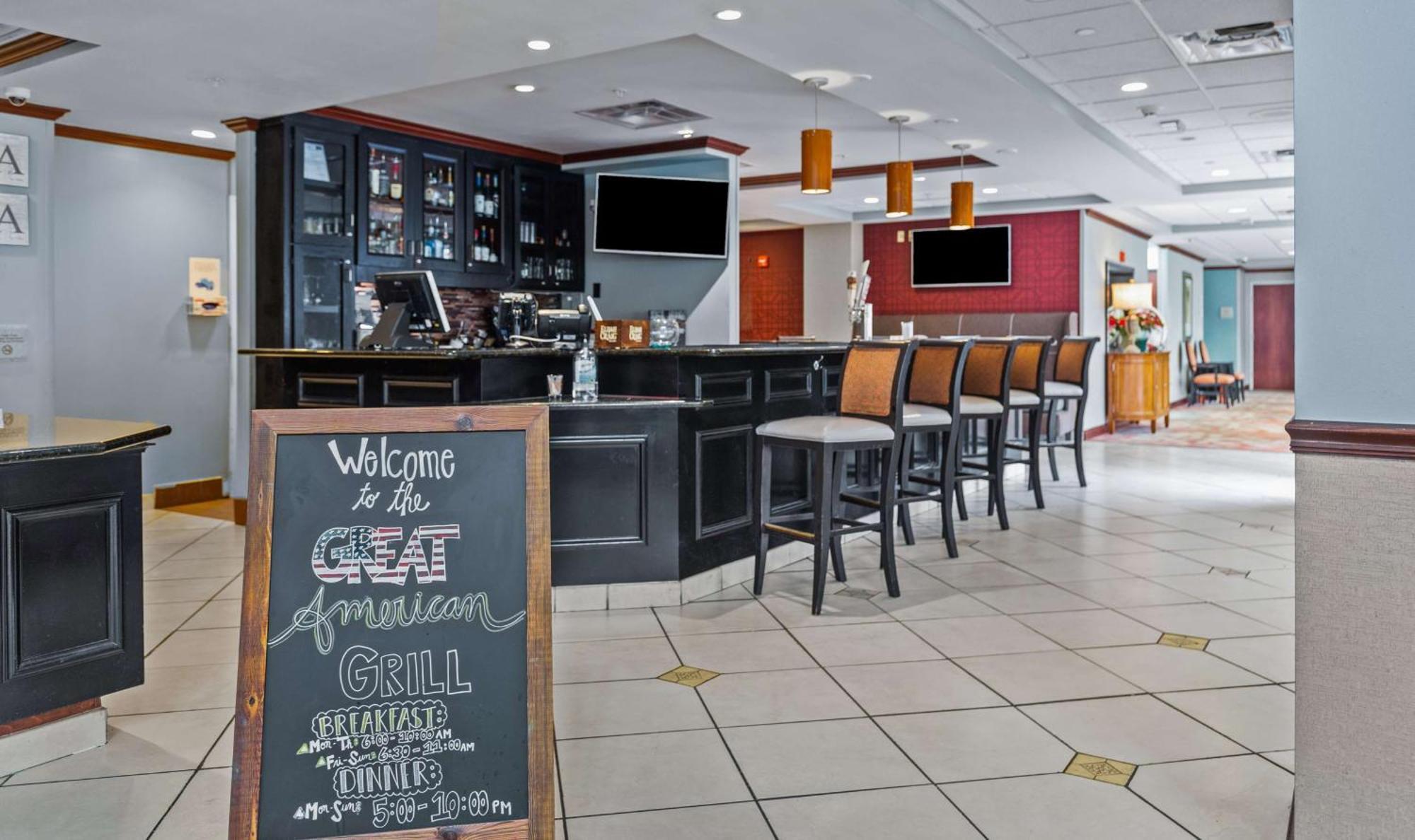 Hilton Garden Inn Starkville Esterno foto