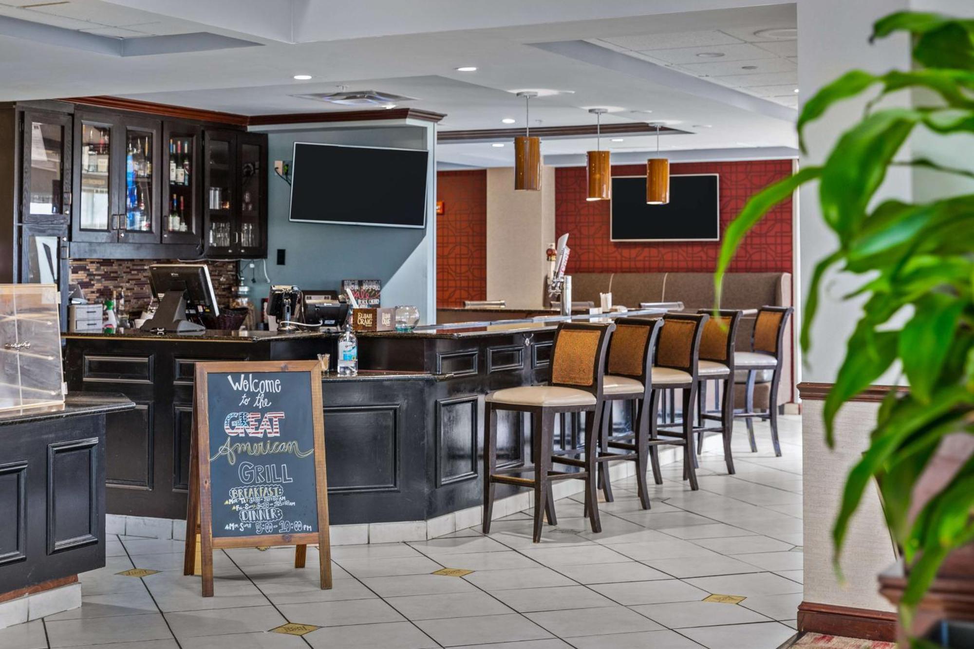 Hilton Garden Inn Starkville Esterno foto