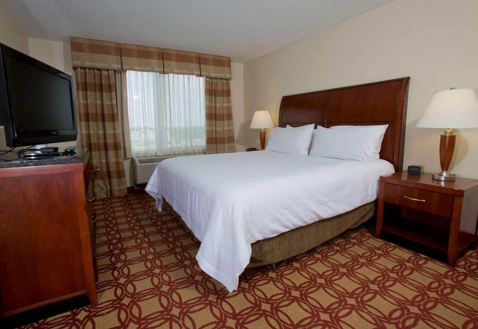 Hilton Garden Inn Starkville Esterno foto