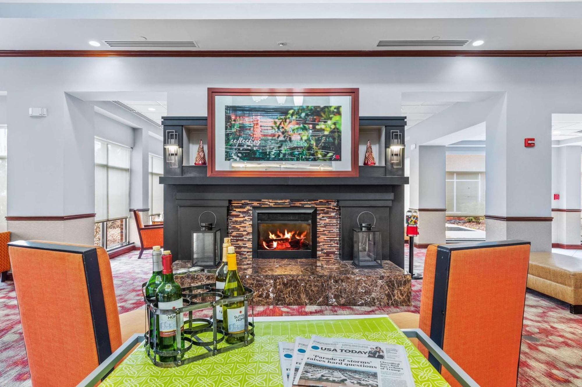 Hilton Garden Inn Starkville Esterno foto