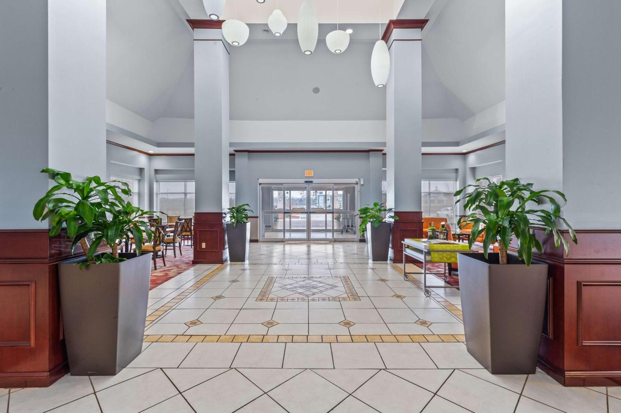 Hilton Garden Inn Starkville Esterno foto