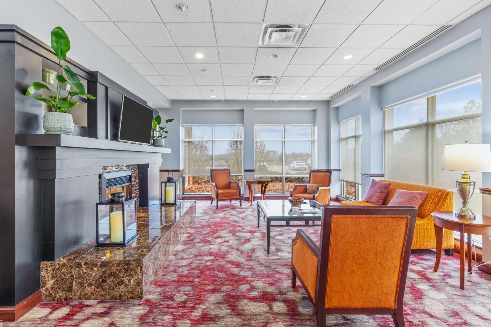 Hilton Garden Inn Starkville Esterno foto