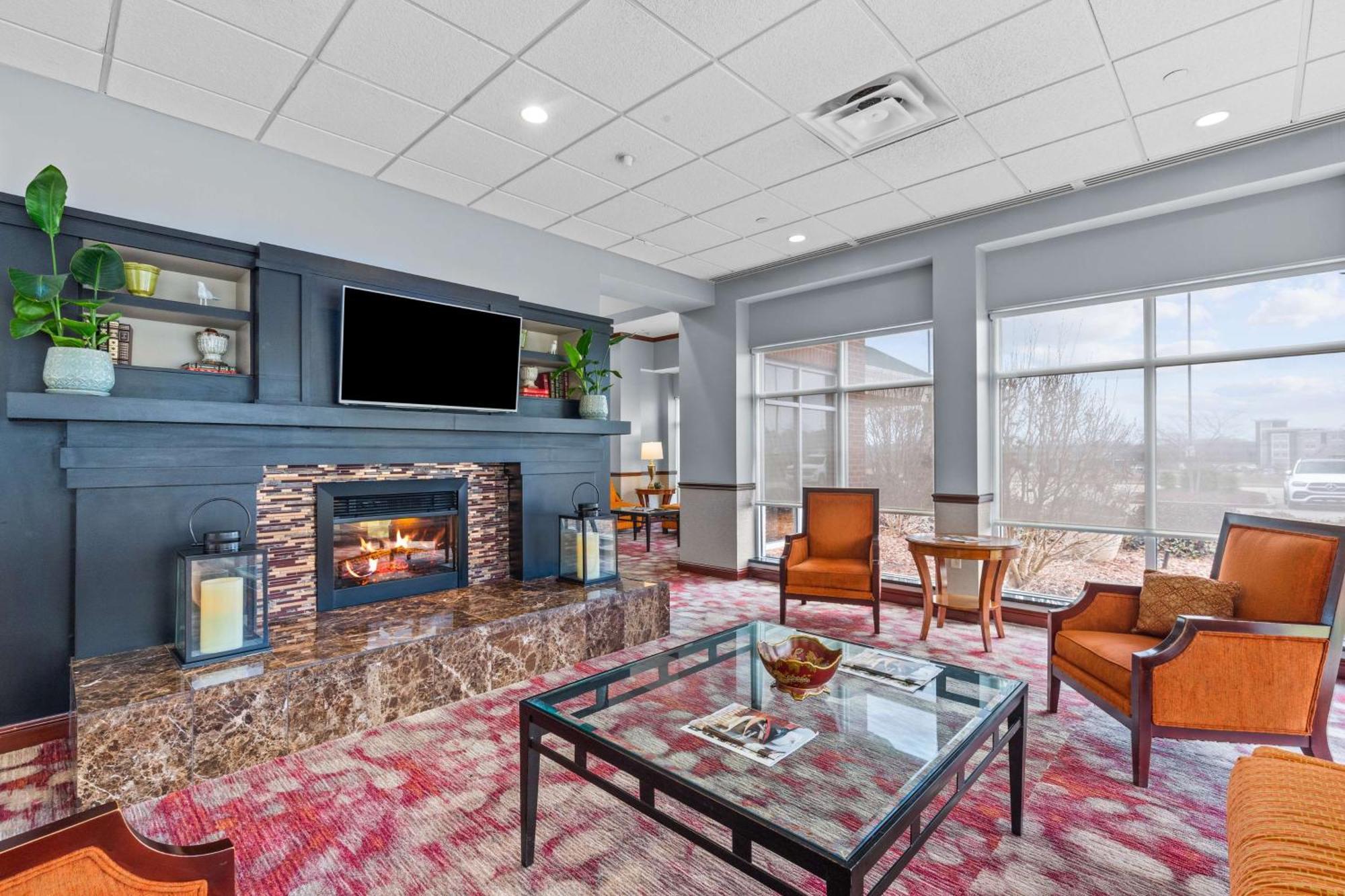 Hilton Garden Inn Starkville Esterno foto